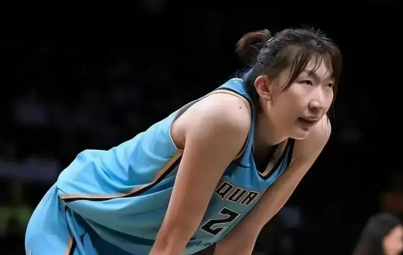 尼克斯夺冠装备销售额创全体育史纪录 前12小时订单超老鹰超级碗峰值