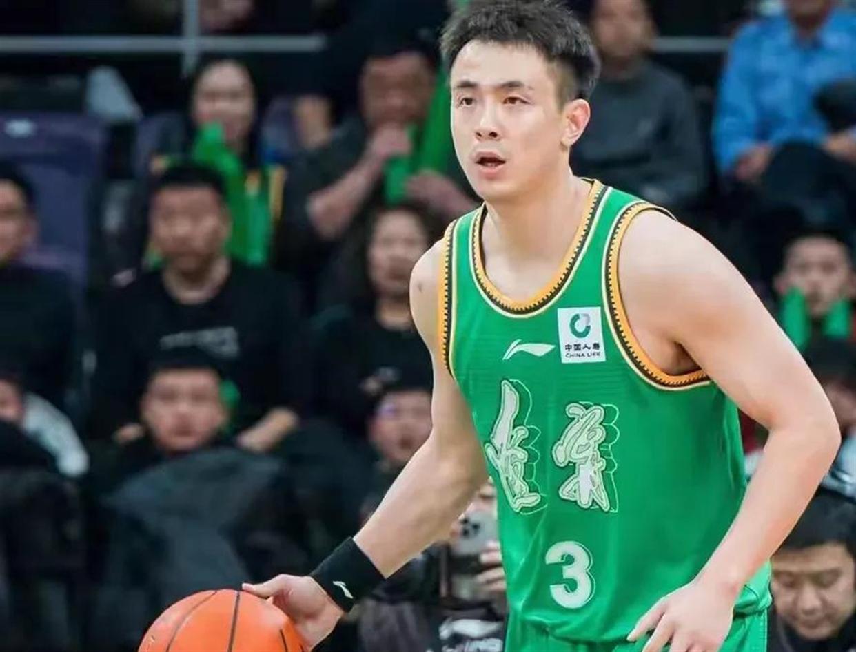卢卡库落选比利时世界杯揭幕战首发