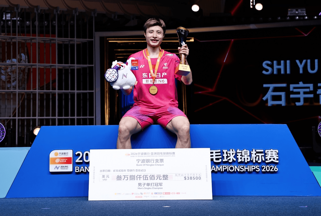 辽宁男篮三外援全出炉：重签夺冠外援库珀 搭档克里斯+爱德华兹
